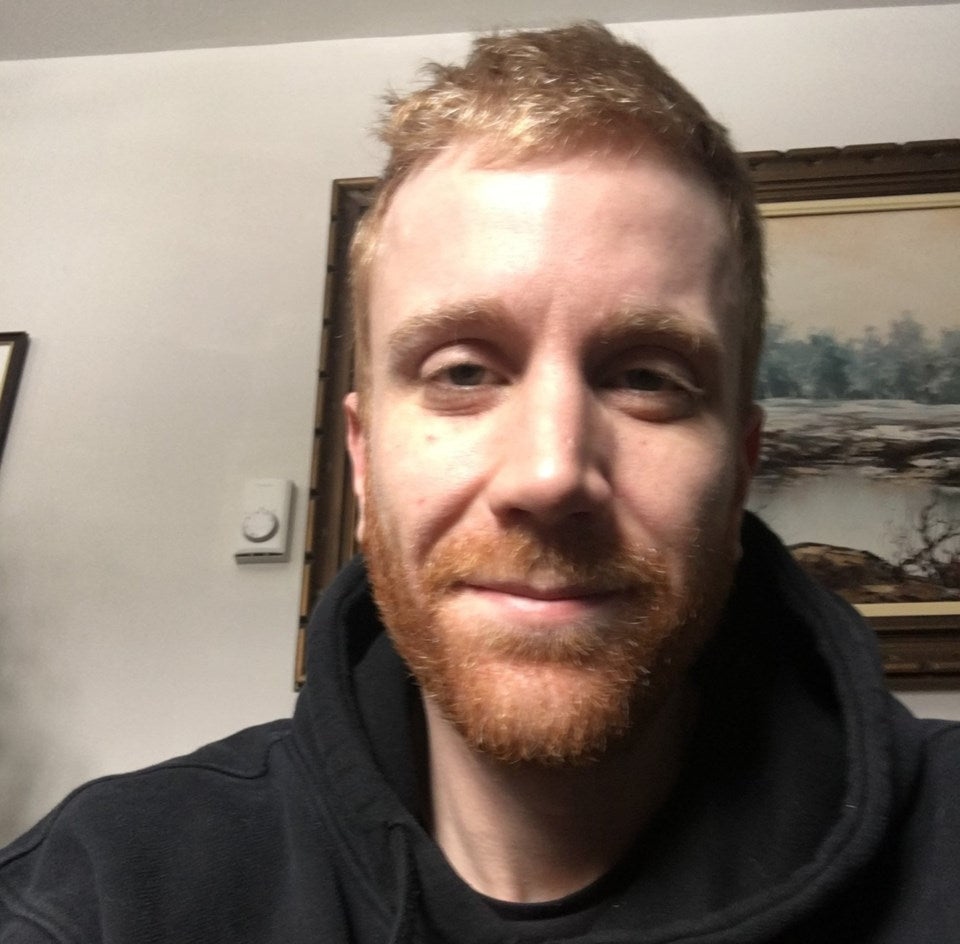 <em>Eric Bustamante - Comprador de Facebook</em>